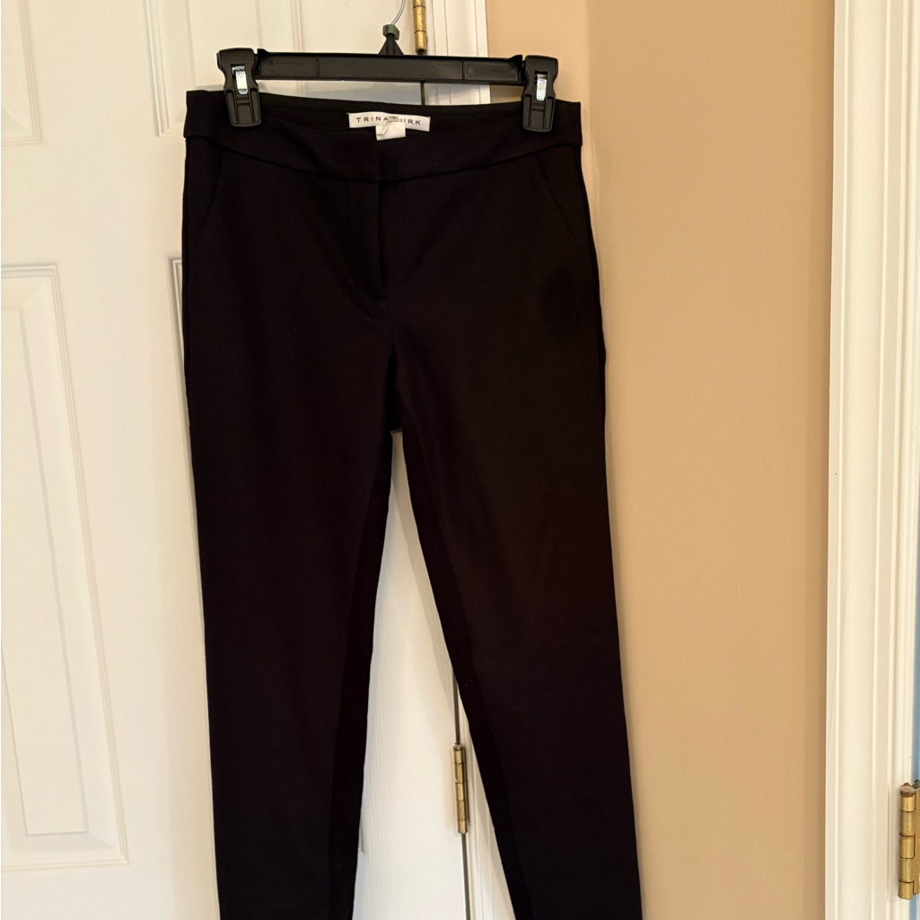 Trina Turk Black Fully Lined Pants With Ankle Zippers